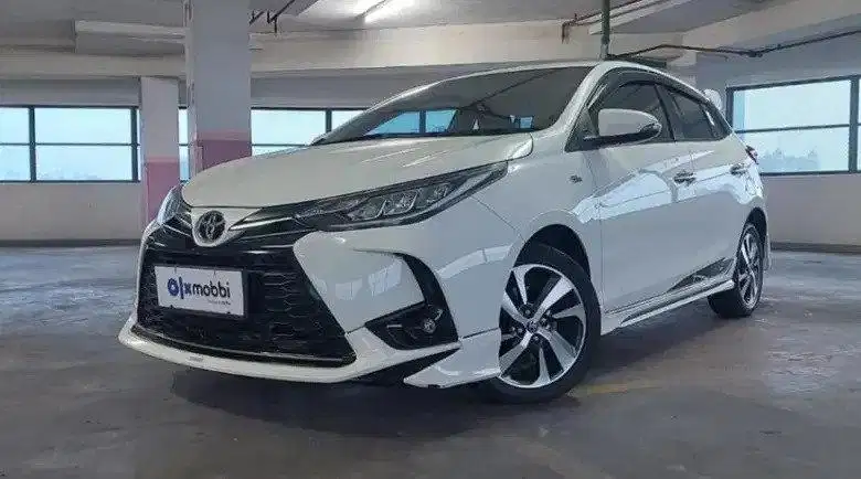 DP RENDAH - Toyota Yaris 1.5 GR Sport Bensin-AT 2022