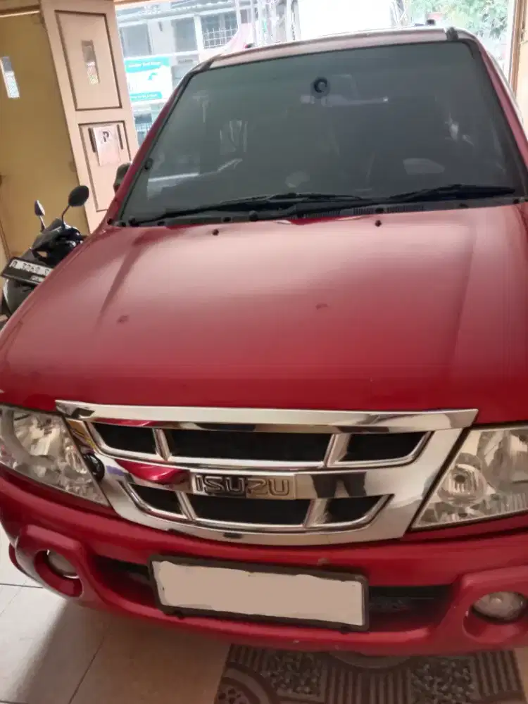 Jual Isuzu grand touring Diesel th. 2008