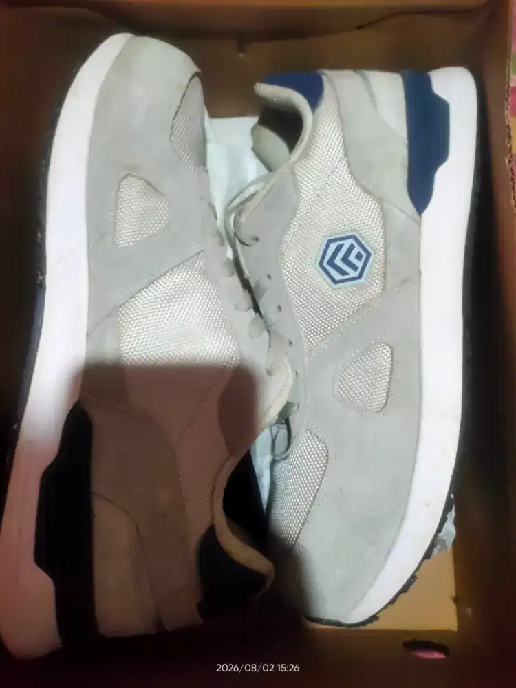 Sepatu LEARNMENT uk 45