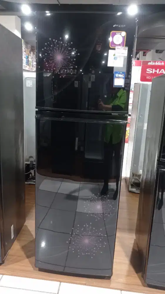SHARP REFRIGERATOR 2D 256L