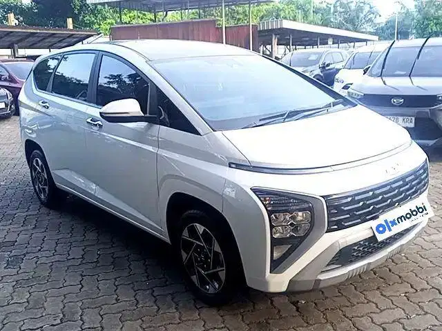 Cash dan Credit Hyundai Stargazer AT 2022 UIP