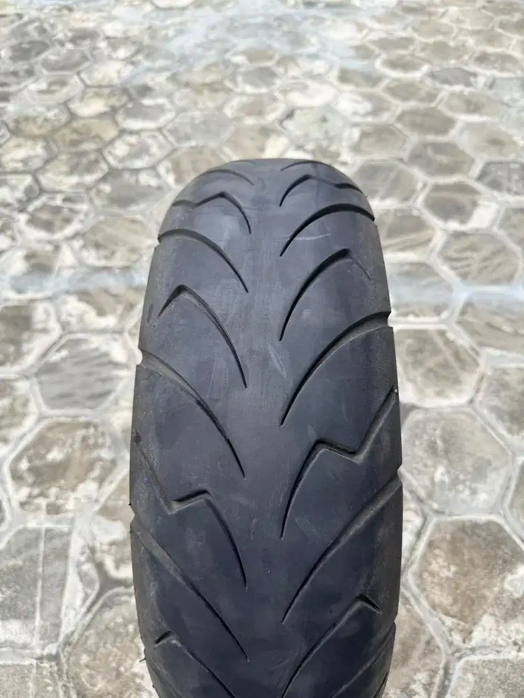 Ban Maxxis belakang 150/70-14