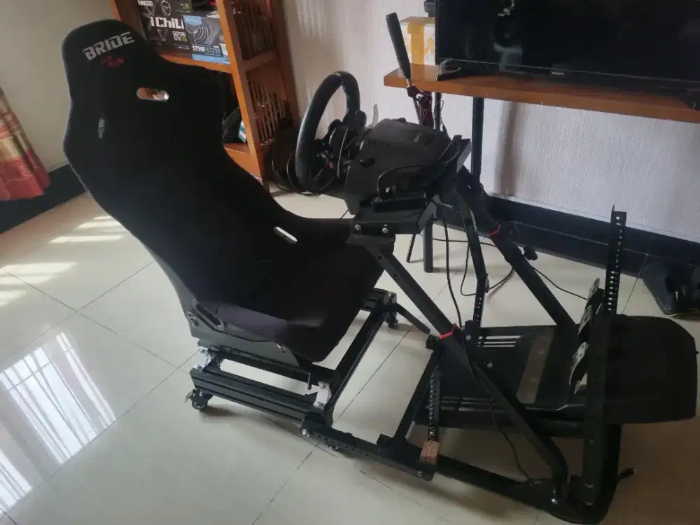 Jual fuallset gaming Rig + logitech g29