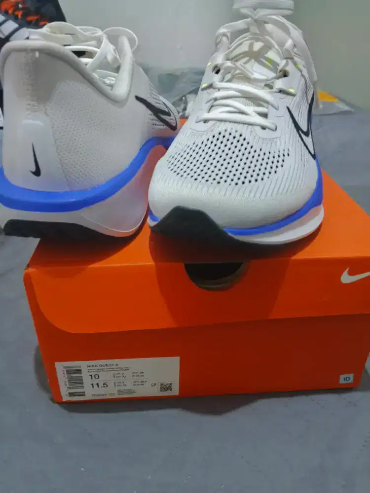 Nike Men's Quest 6 Road Running