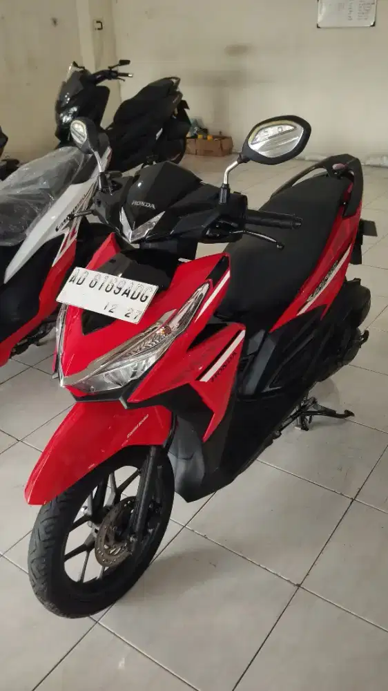 VARIO 125 LED OLD TAHUN 2017 ISS