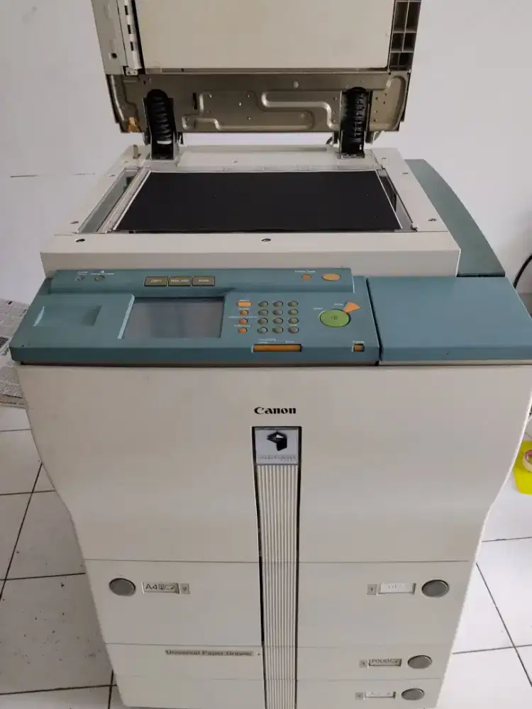 Mesin fotocopy IR 5000
