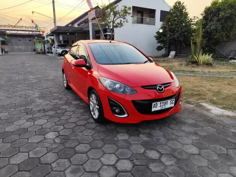 Mazda 2 HB tipe R 2013
