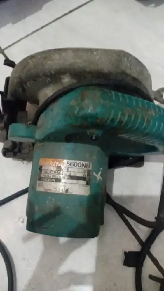 Mesin circle makita 5600NB kondisi baik dari baru