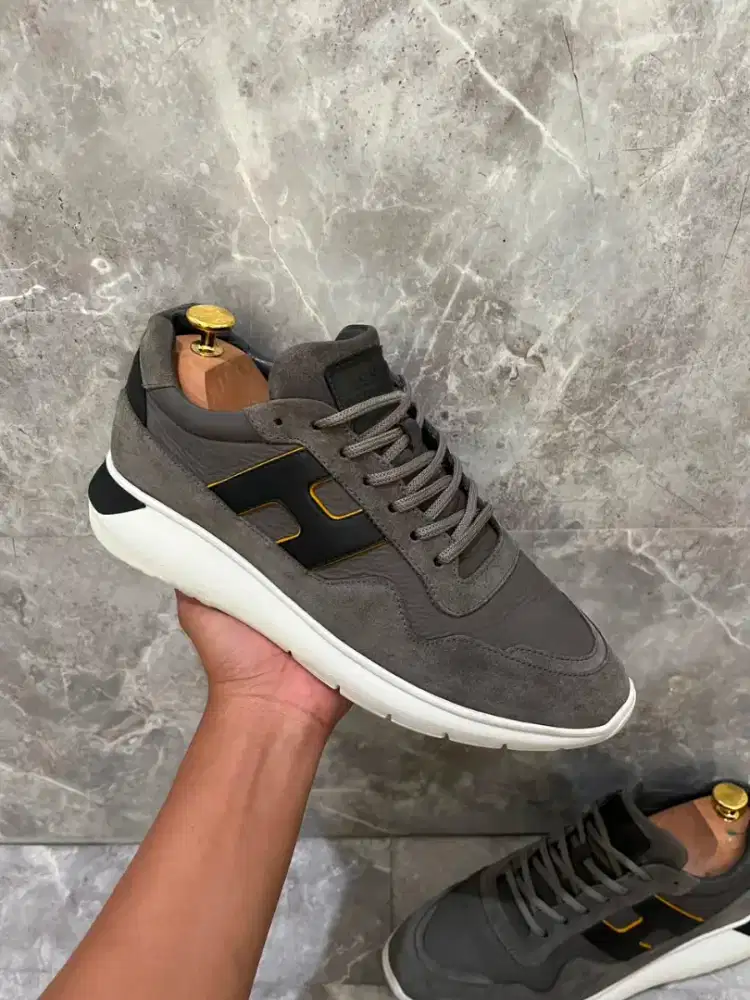 Sepatu HOGAN Original sneakers casual not louis vuiiton prada lv bally