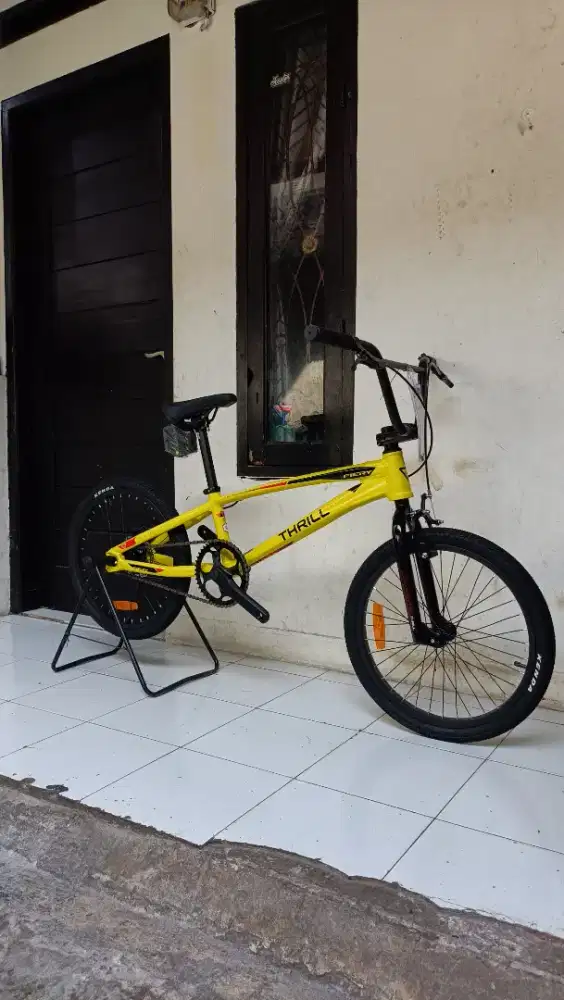 BMX THRILL FIERY PRO XL