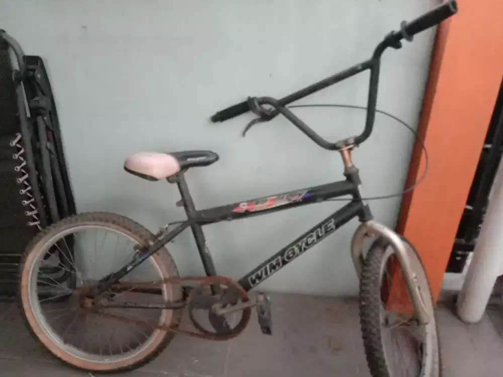 Sepeda bmx wimcycle