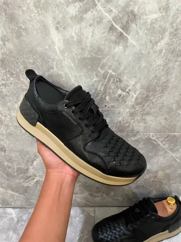 Sepatu BOTTEGA VENETA Original sneakers casua no baly lv louis vuitton