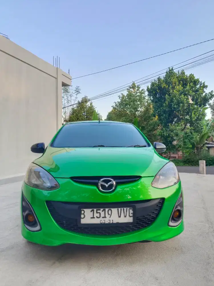 Mazda 2 R Automatic 2010/2011 Terawat