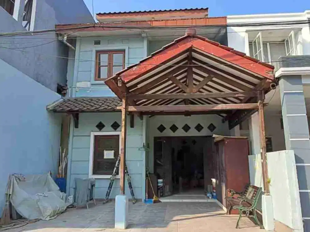 Rumah 2 Lantai di Jatinegara Indah - Buaran
