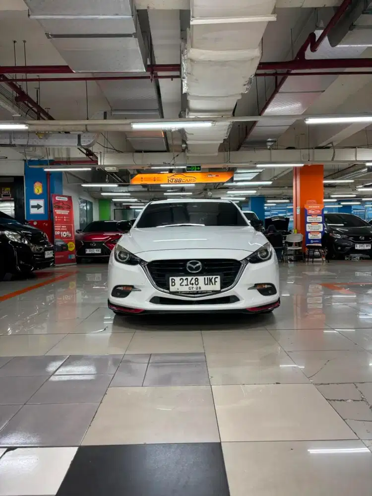 Mazda 3 hatcback SkyActiv-G 2018