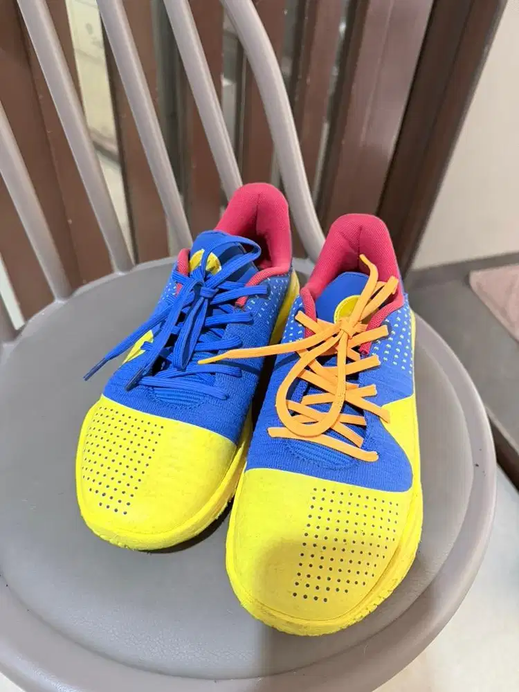Under armour multi colour ORI
