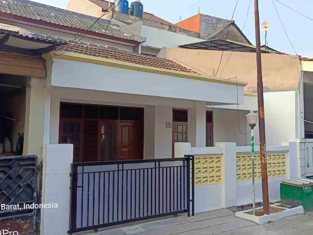 Rumah di Harapan Baru 1 Bekasi - 2KM ke Stasiun KRL Cakung