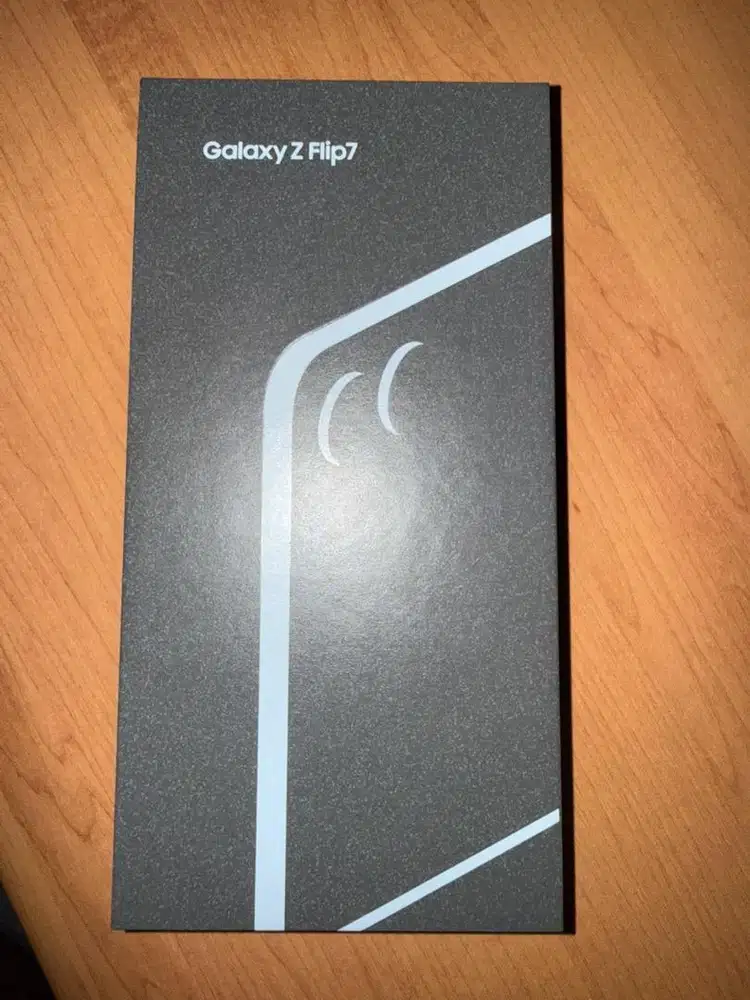 Samsung Galaxy Z Flip7 12/256 GB Coral Red