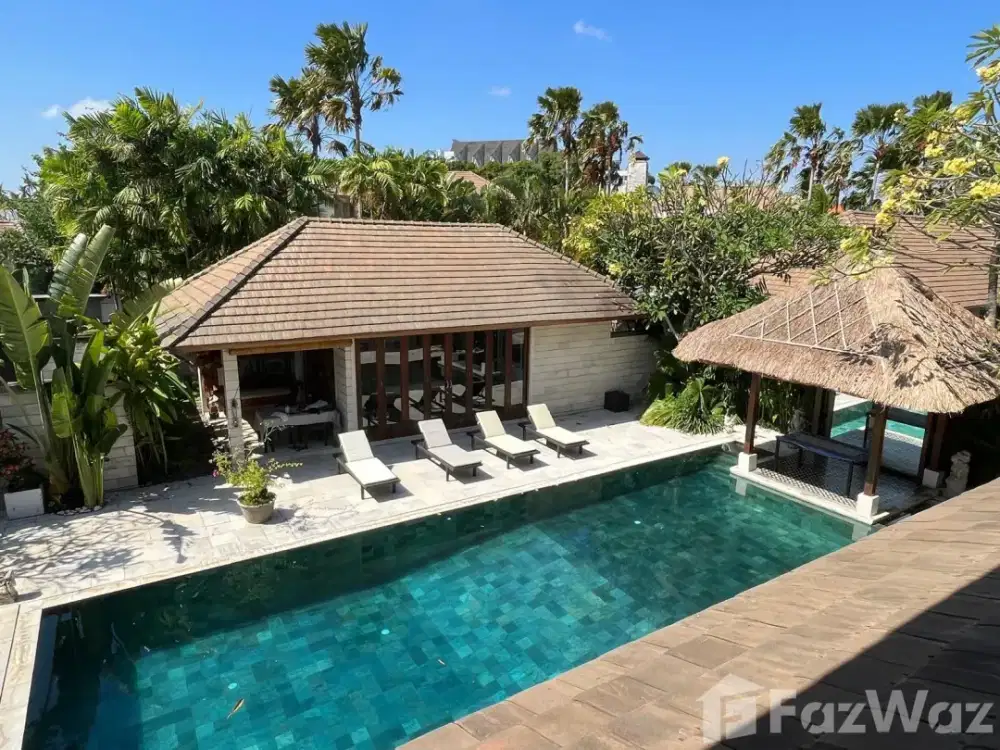 3 Bedroom Villa for sale in Batu Belig, Bali