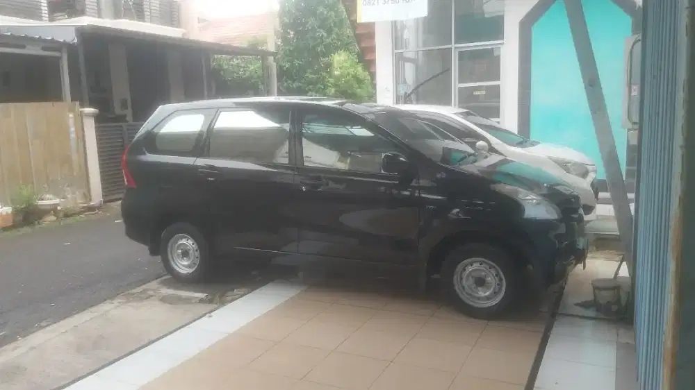 Jual Avanza 1.3 G Matic 2012