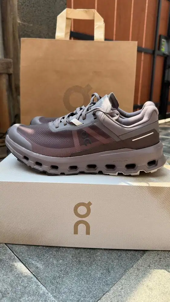 ON CLOUDVISTA 2 SNEAKERS ECLIPSE PEBBLE MEN 100% ORIGINAL WITH BOX