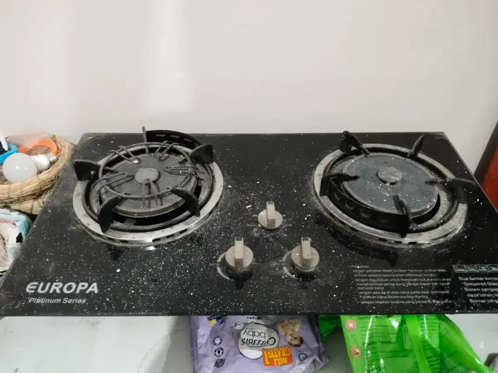 Kompor Tanam Europa Platinum Series (kondisi mati)