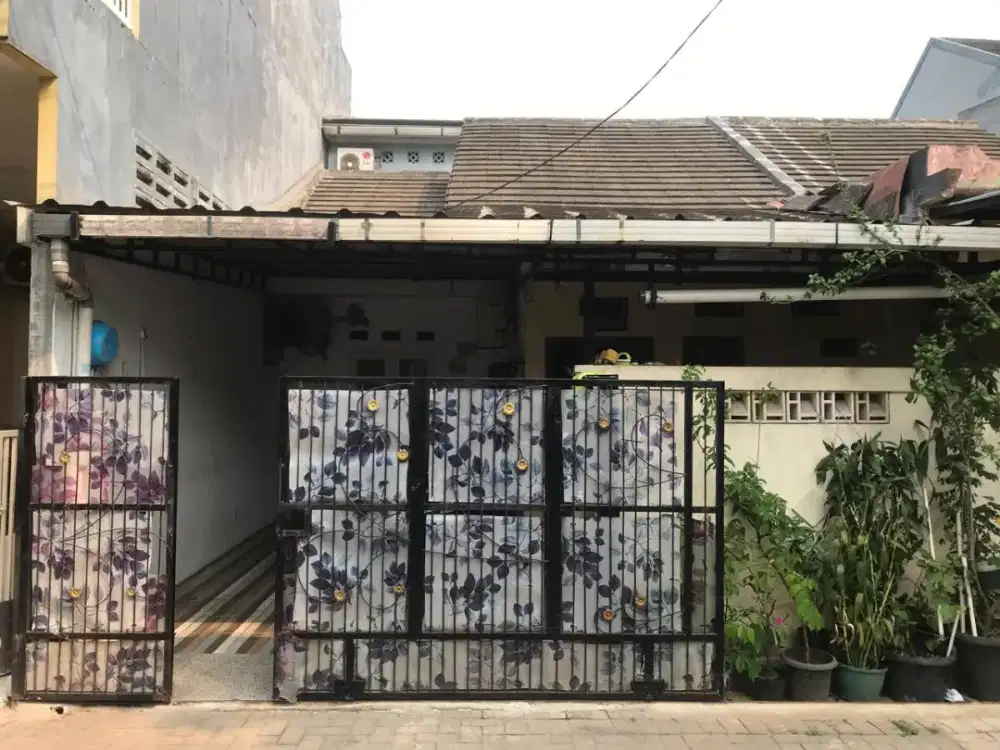 Rumah dijual di Bambu Apus Pamulang Tangsel