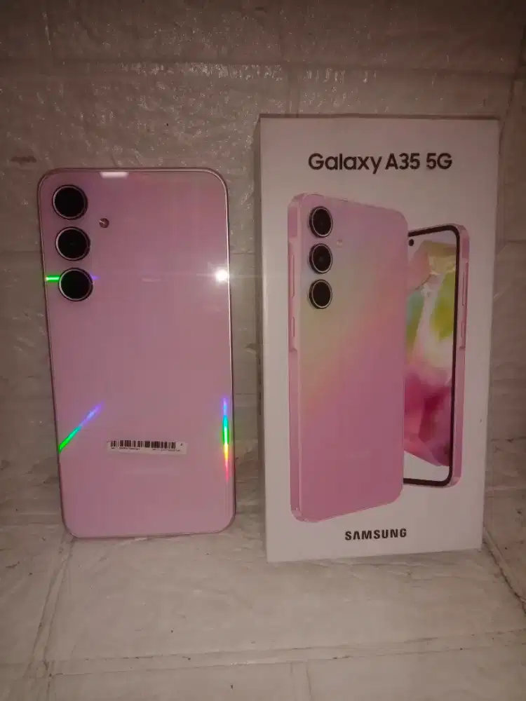 Samsung a35 8/256Gb 5G