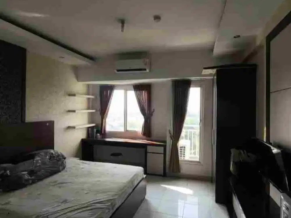 UC BERKELEY SHMSRS ‼ Apartemen Studio Furnish dekat Universitas Ciputra Citraland Surabaya Barat