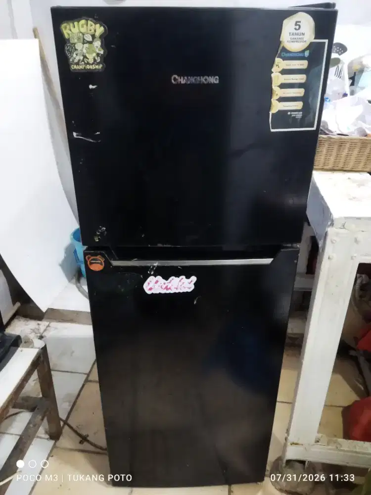 Kulkas Changhong 2 Pintu CRF-208 Bekas - Menyala, Tidak Dingin