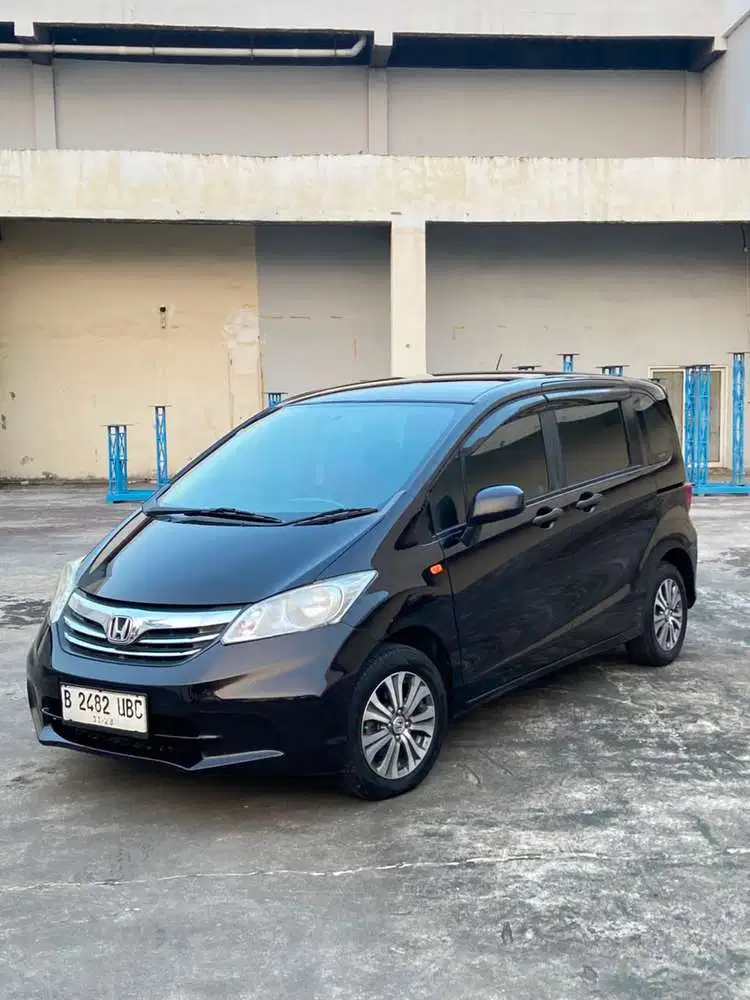 Honda Freed 2012