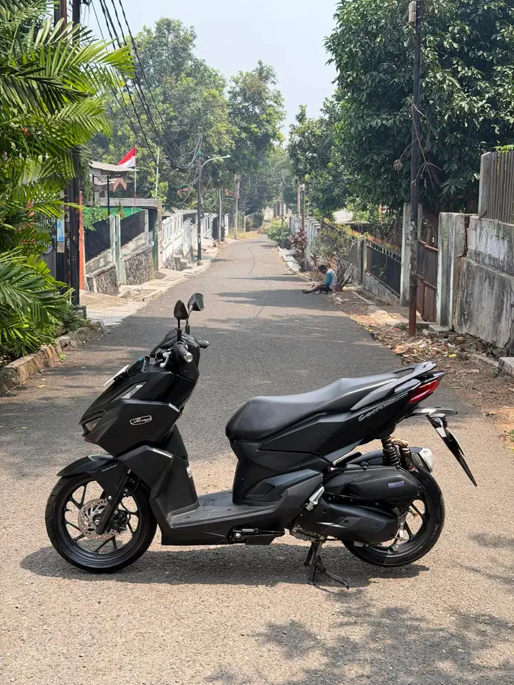 Seperti baru! HONDA NEW VARIO 160 CBS ISS ALARM 2023 pajak ON