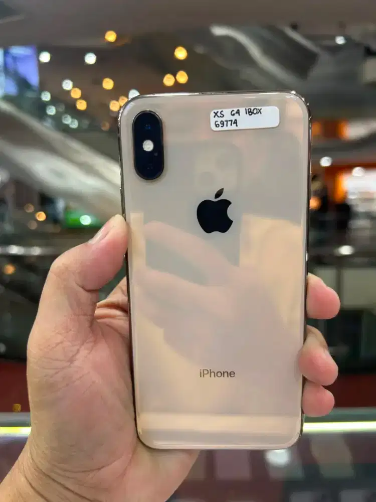 iPhone Xs 64gb ibox