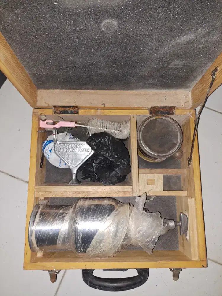 Alat Laboratorium Tanah