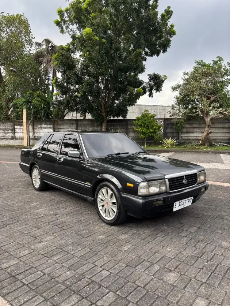 Nissan Cedric 1997