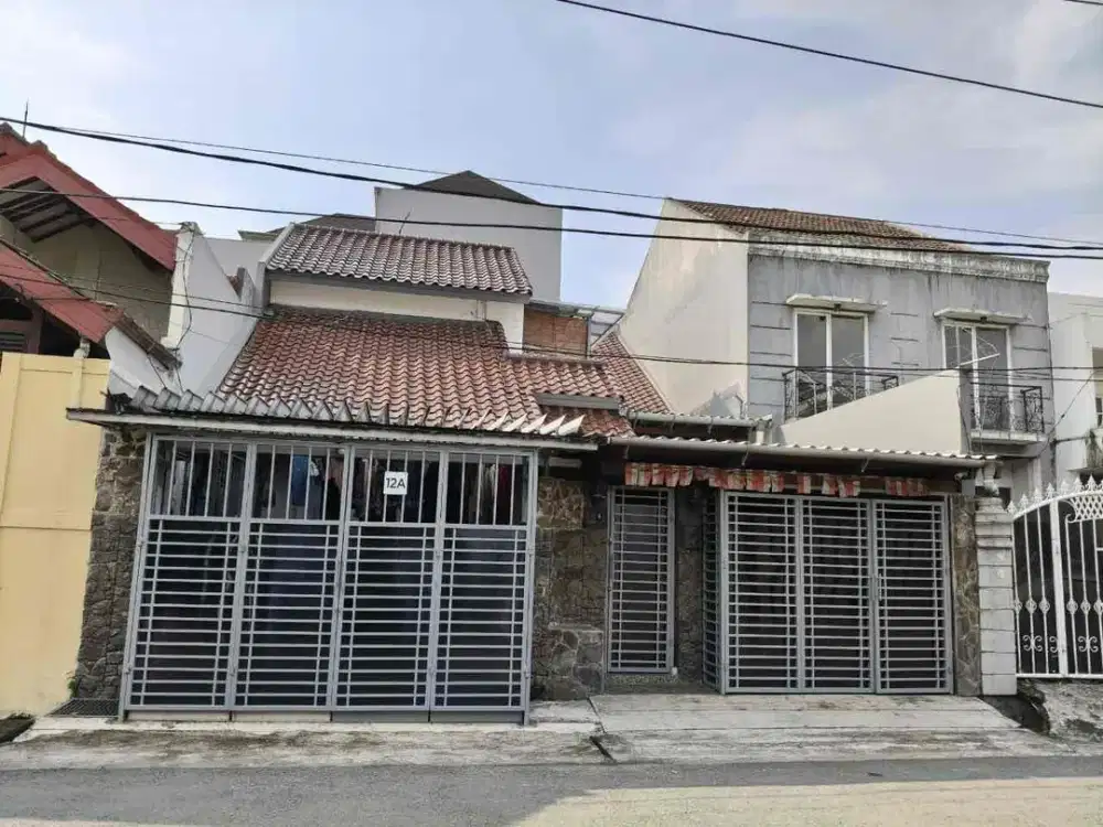 Rumah Semi Furnished Strategis Delman Tanah Kusir Kebayoran Lama