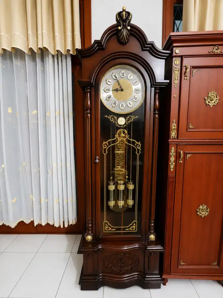 Jam Vintage Junghans (Grandfather Clock)