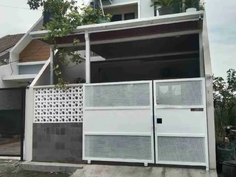 Jual Cepat Rumah 2Lt Minimalis Strategis Nyaman Siap Huni Wonorejo Rungkut