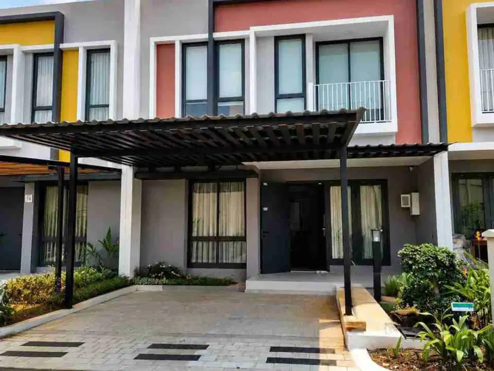 Dijual Cepat Rumah  fully furnished Summarecon Gading serpong DM93