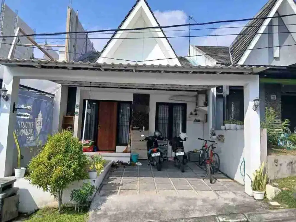 Rumah di Tamansari Hills Blok A, Mangunharjo, Tembalang Semarang