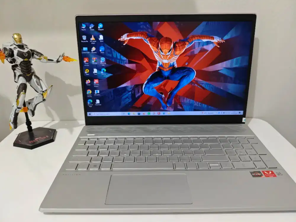 Laptop HP pavilion Ryzen 3 Rodeon