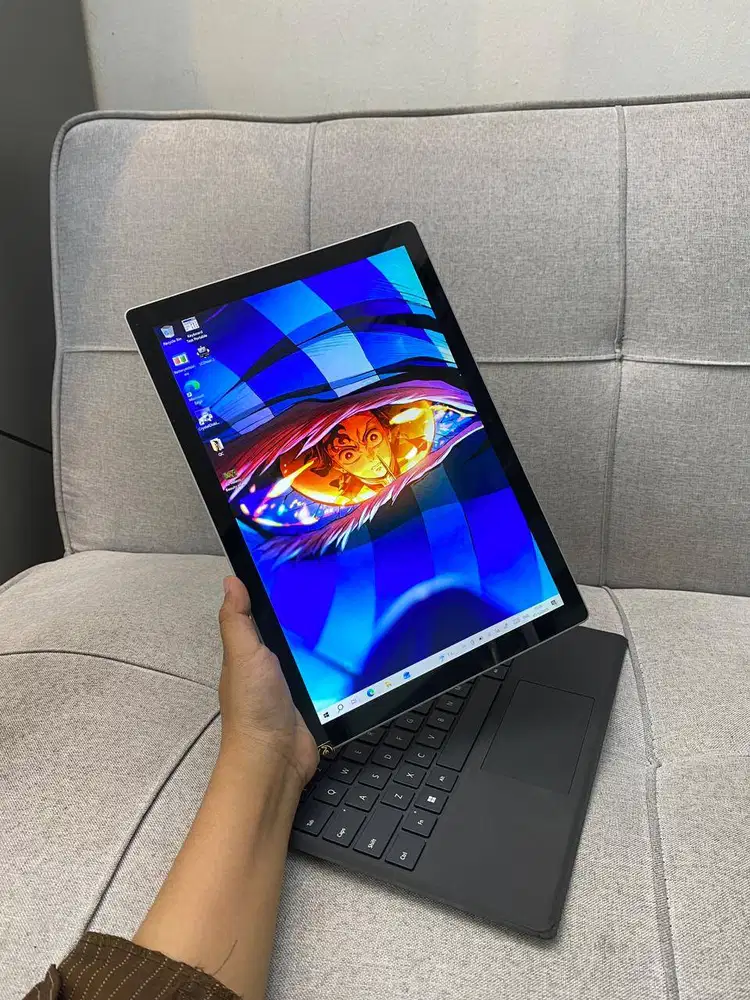 MICROSOFT SURFACE PRO 7+ I5 GEN 11 8/256 PRO 4 7 8 9
