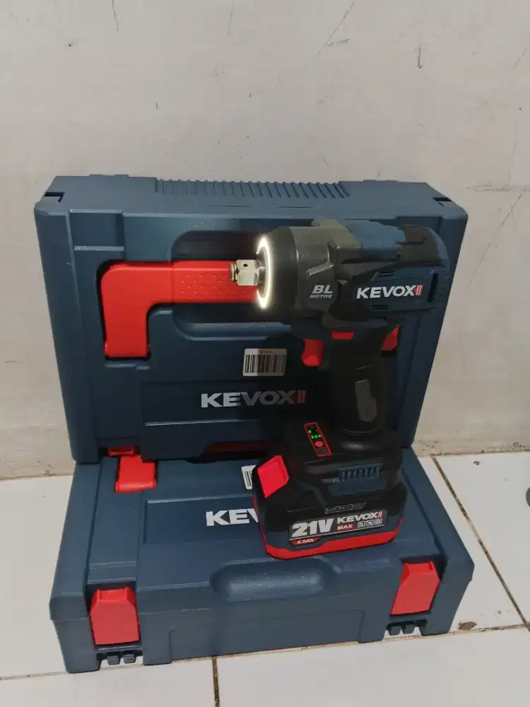 Impact wrench kevox 650 N.M
