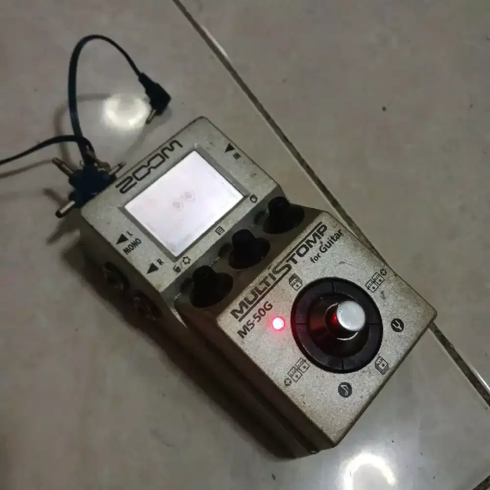 Efek gitar ZOOM MULTISTOMP MS 50G