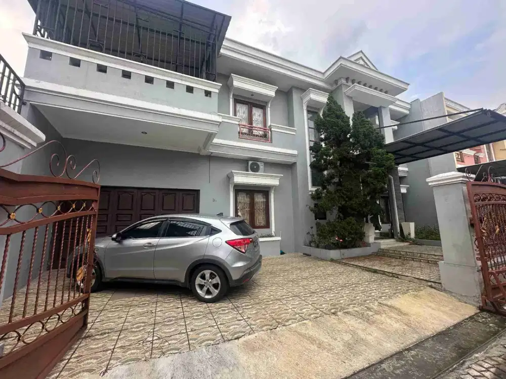 DIJUAL RUMAH MODERN 2 LANTAI DI PONDOK PERMAI, UTARA MIROTA GODEAN