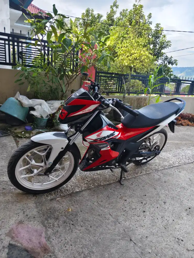 Honda Sonic 150r
