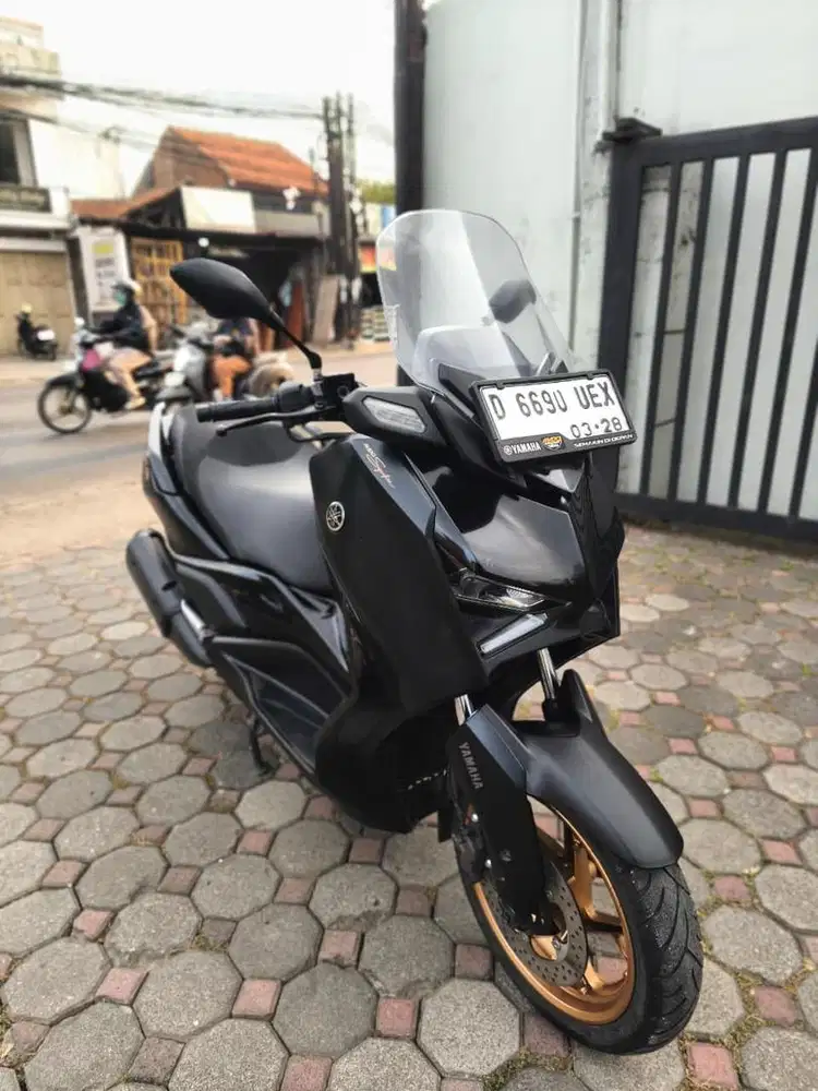 Yamaha xmax 250 con 2023