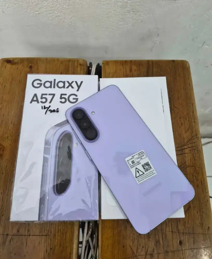 Samsung Galaxy A57 5G Ram 12 / 256 Baru dibuka Grs Thn Depan Cod JOGJA