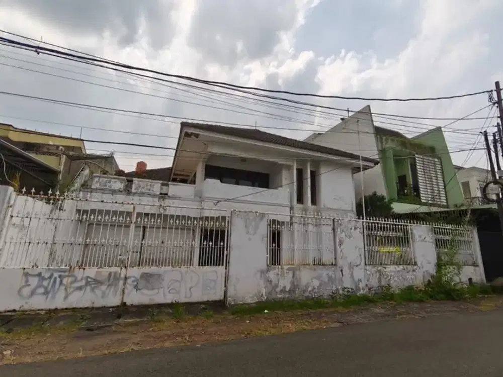 Rumah 2 Lantai di Tebet Dalam - Komplek Taman Jepang (Komplek Premium)