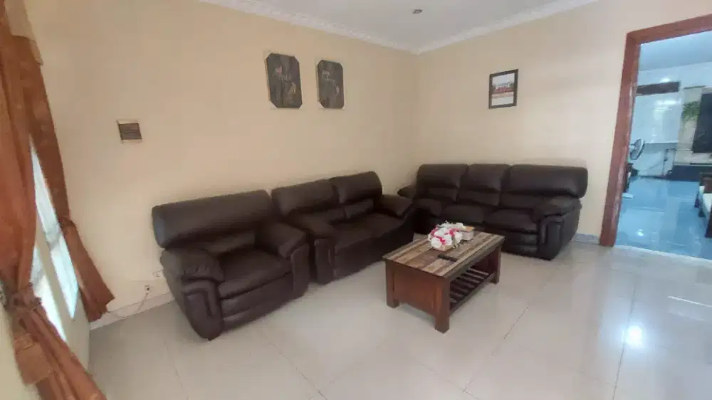 Dijual sofa tamu 321